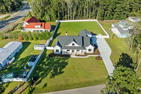 11021 Lee Circle, Murrells Inlet, SC — photo 7 of 65 by Richardson Custom Builders