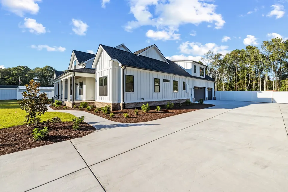 11021 Lee Circle, Murrells Inlet, SC — photo 33 of 65 by Richardson Custom Builders