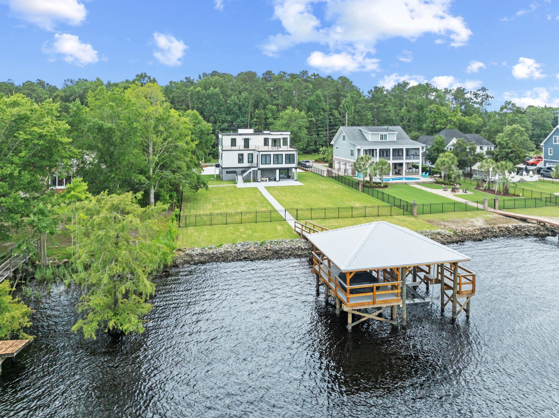 2405 River Road, Myrtle Beach, SC — photo 3 of 14 by Richardson Custom Builders
