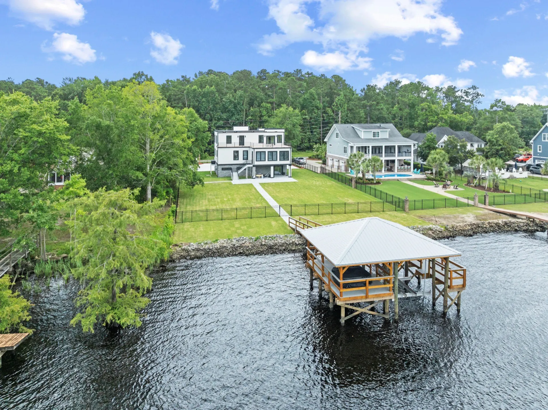 2405 River Road, Myrtle Beach, SC — photo 15 of 70 by Richardson Custom Builders