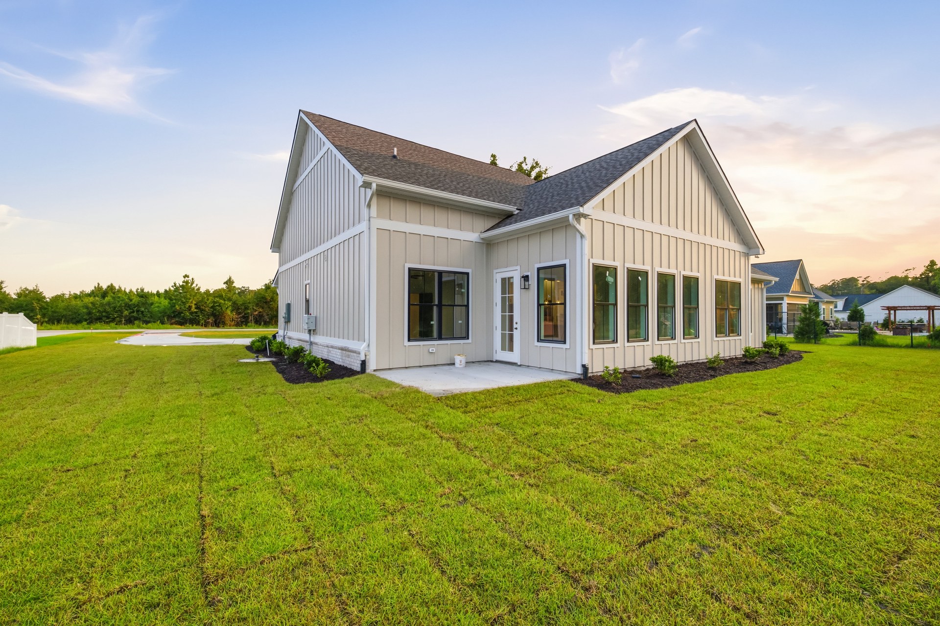 382 Ridge Road, Galivants Ferry, SC — photo 6 of 38 by Richardson Custom Builders