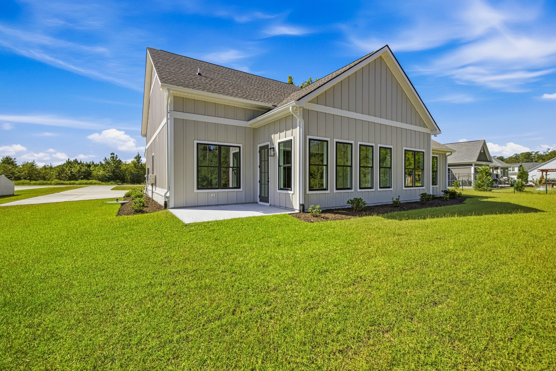 382 Ridge Road, Galivants Ferry, SC — photo 10 of 38 by Richardson Custom Builders
