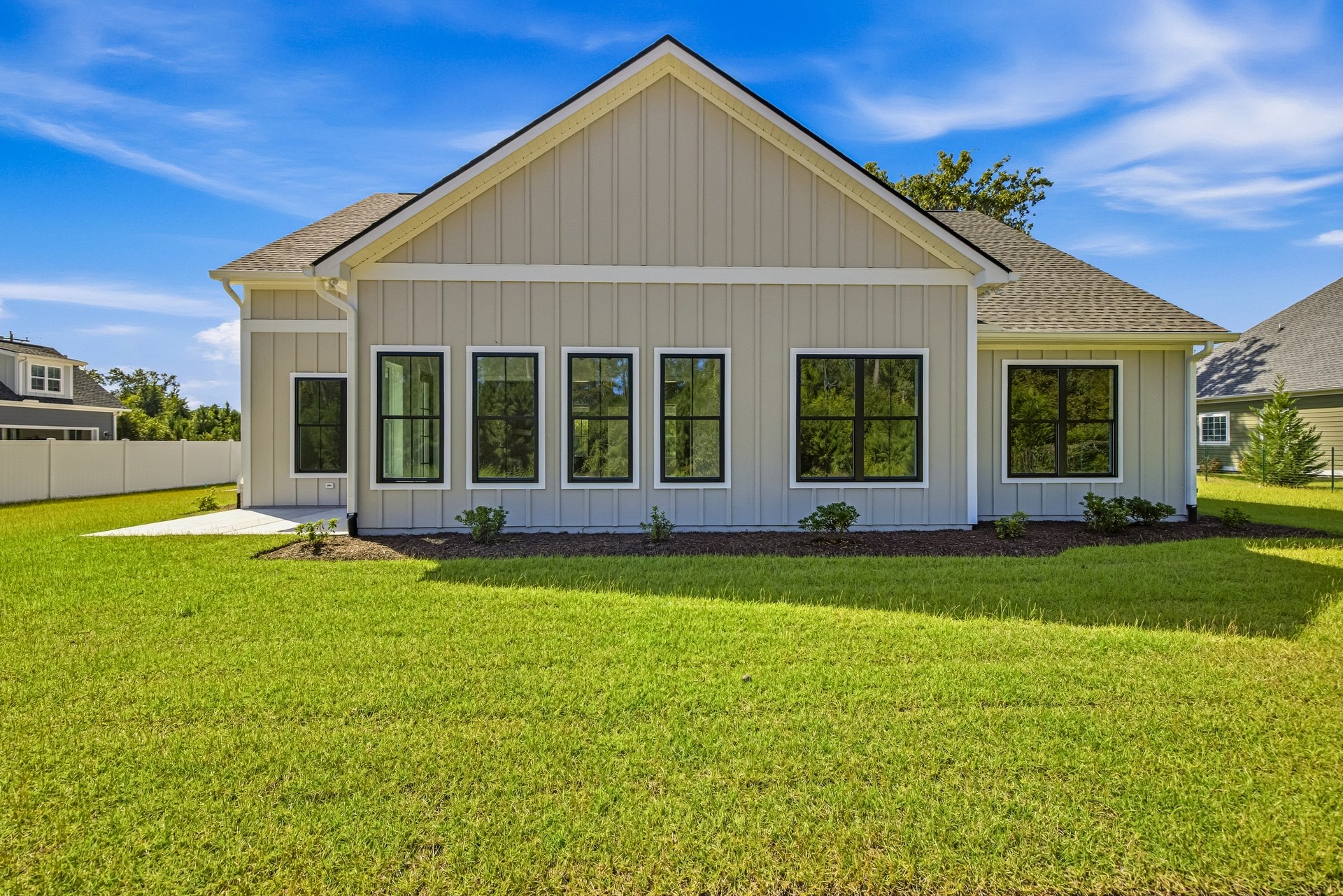 382 Ridge Road, Galivants Ferry, SC — photo 11 of 38 by Richardson Custom Builders