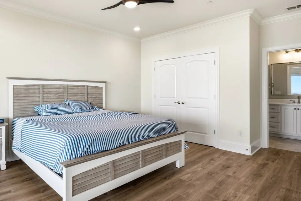 4300 N Ocean Boulevard, N. Myrtle Beach, SC — photo 73 of 125 by Richardson Custom Builders